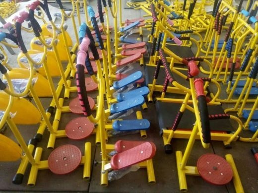 تجهیزات مهدکودک ،پیش دبستانی ،ورزش پارکی،خانه بازی