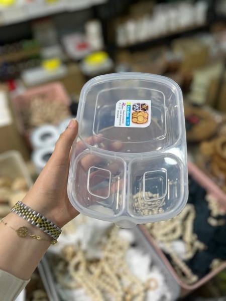 نام کالا:ظرف غذا ۳ خانه گرد شفاف